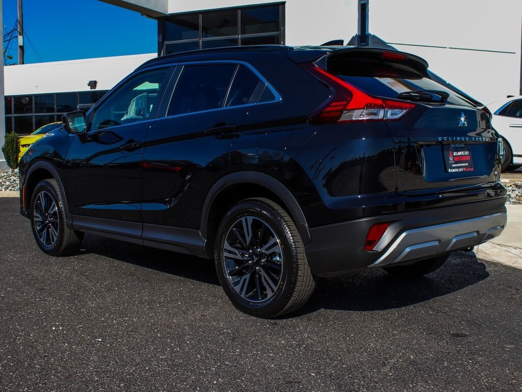 2026 Mitsubishi Eclipse Cross SE photo 3