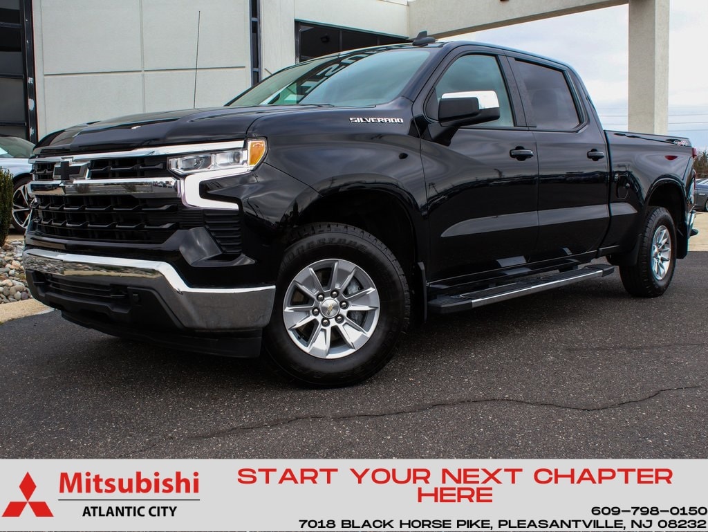 2023 Chevrolet Silverado 1500 LT's photo