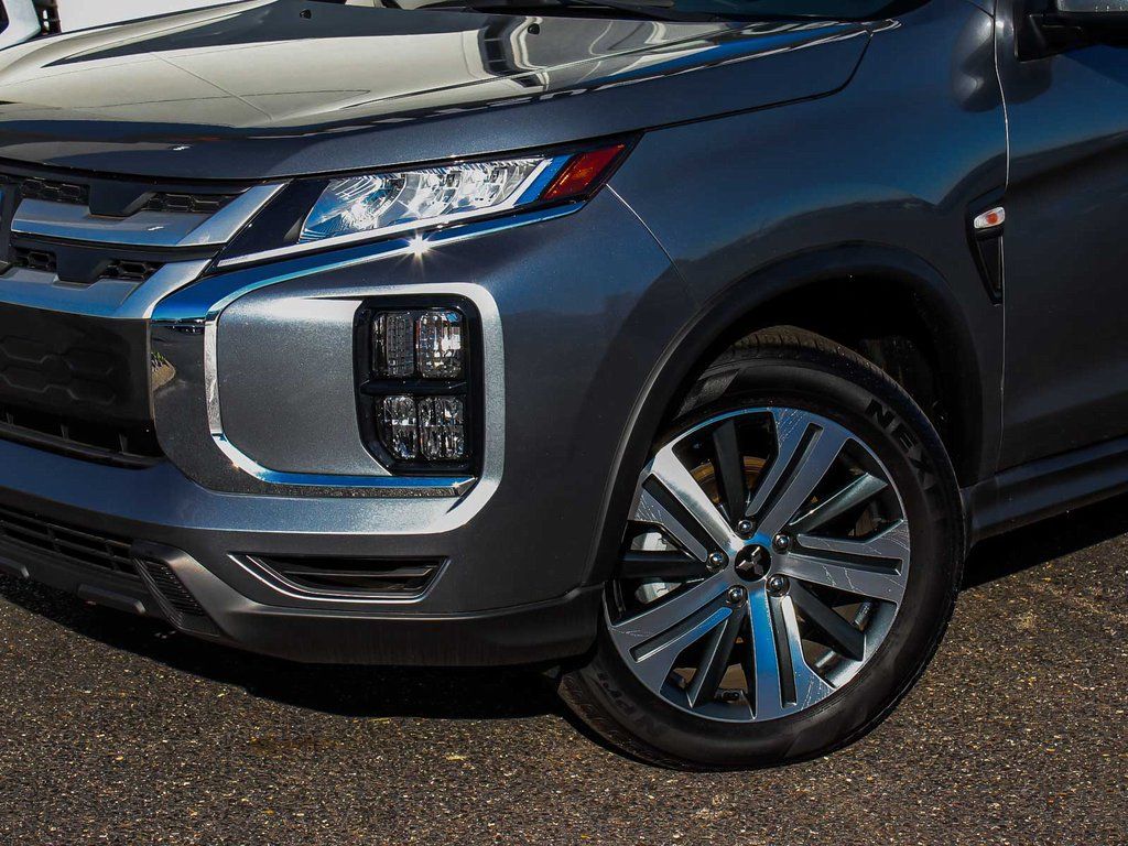 2025 Mitsubishi Outlander Sport ES - Photo 44