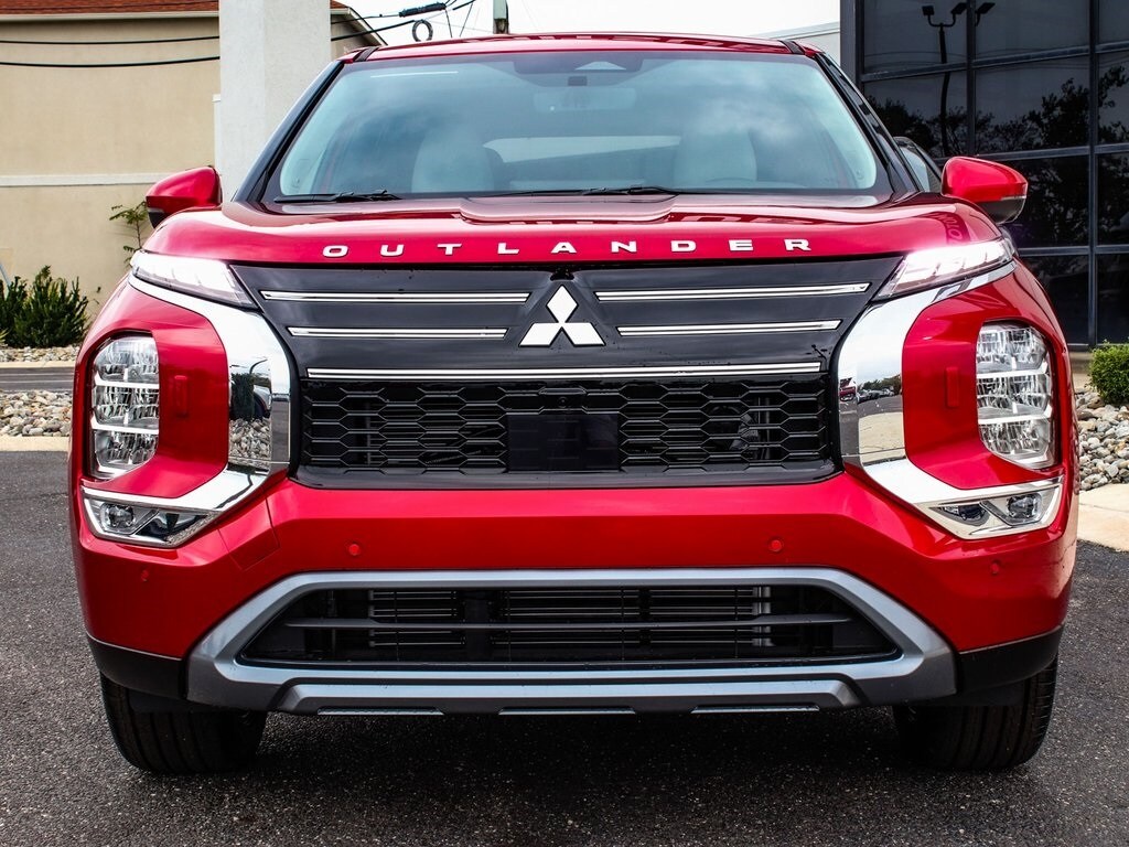 2025 Mitsubishi Outlander SE Ralliart photo 2