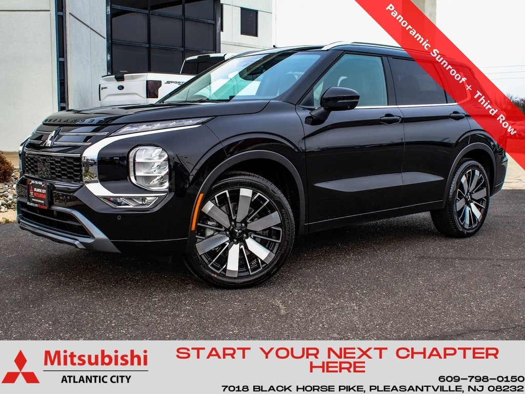 2026 Mitsubishi Outlander SEL's photo