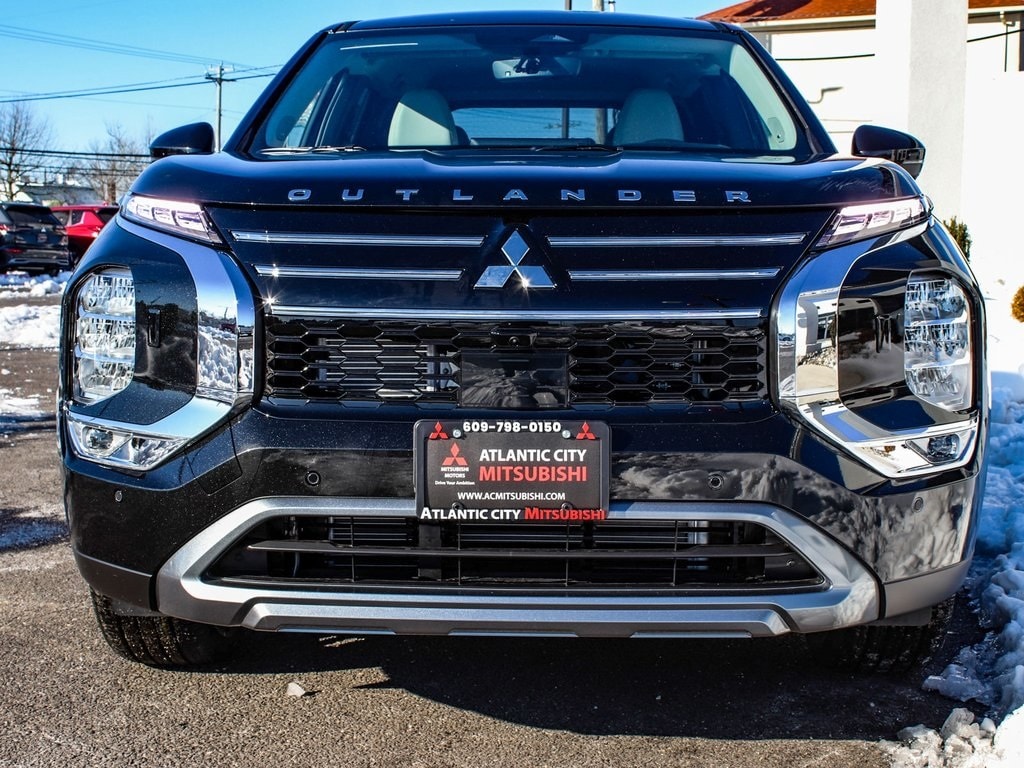 New 2026 Mitsubishi Outlander SE SUV