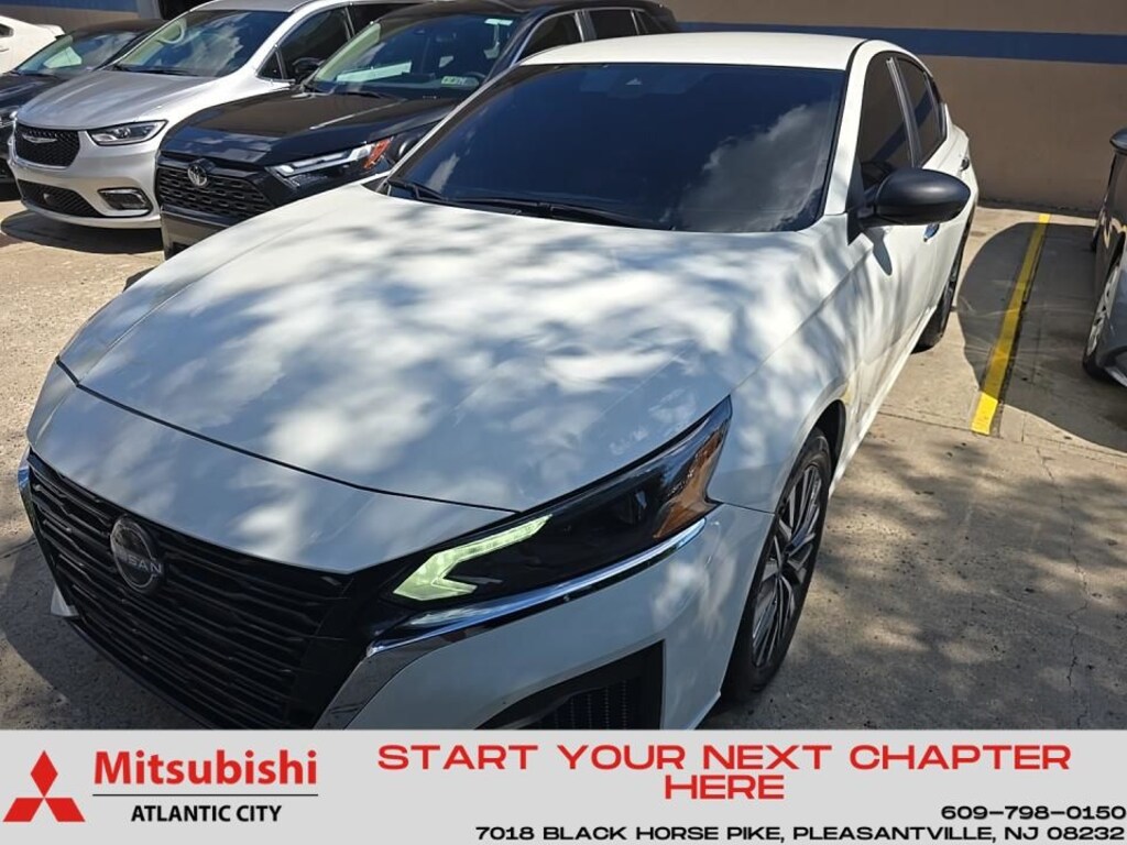 Used 2025 Nissan Altima SV Sedan