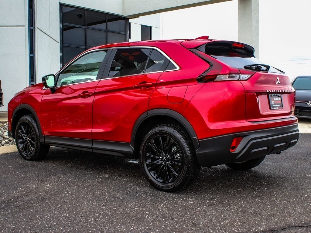 2026 Mitsubishi Eclipse Cross LE Ralliart photo 4