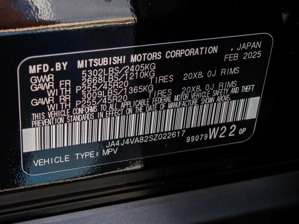 2025 Mitsubishi Outlander SE - Photo 14