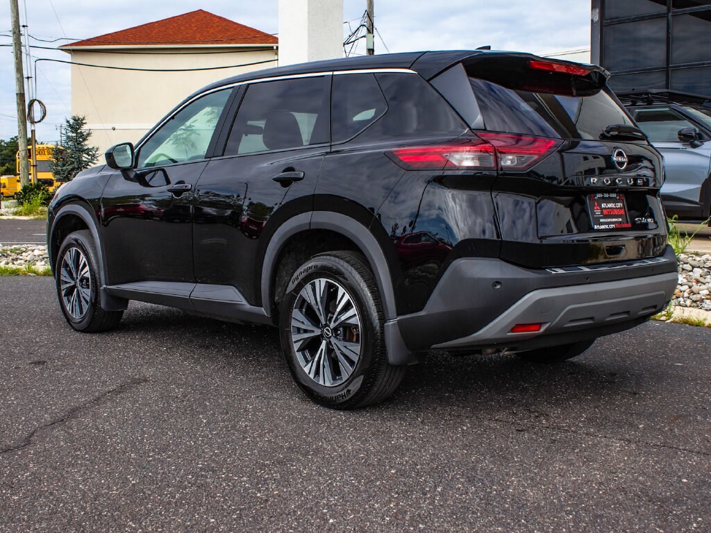 Used 2023 Nissan Rogue SV SUV