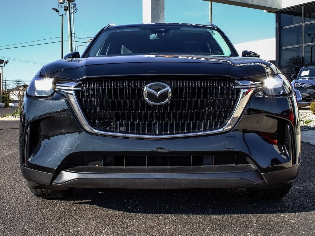 2024 Mazda CX-90 Plug-in Hybrid Preferred photo 2