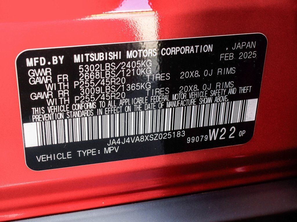 2025 Mitsubishi Outlander SE - Photo 14