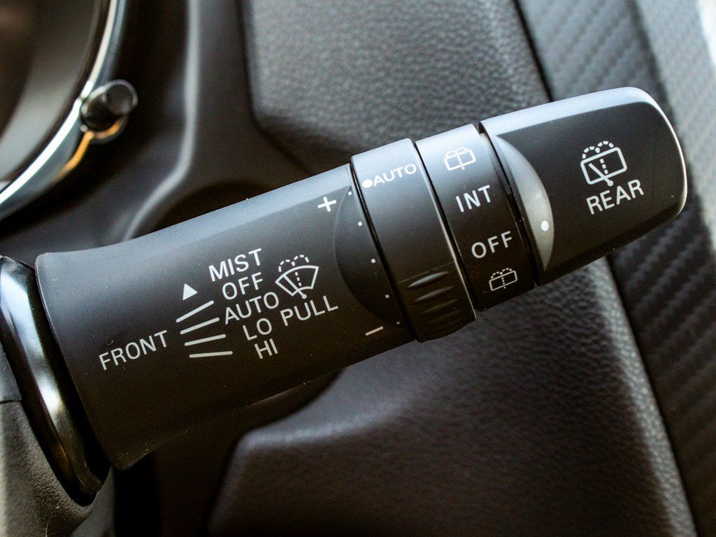 2025 Mitsubishi Outlander Sport ES - Photo 28