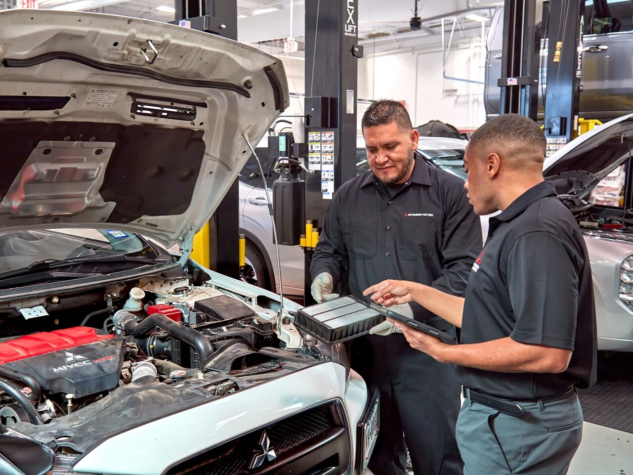 Mitsubishi Service