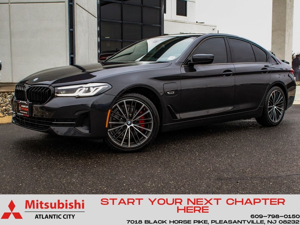 2023 BMW 5 Series 530e's photo