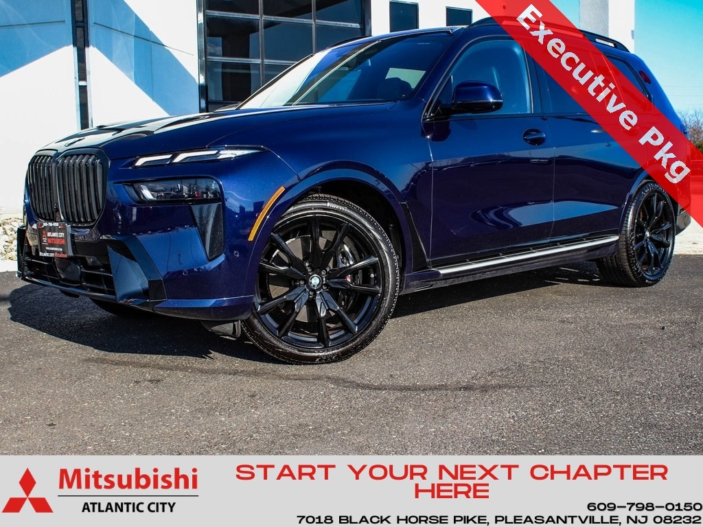 2023 BMW X7 40i's photo