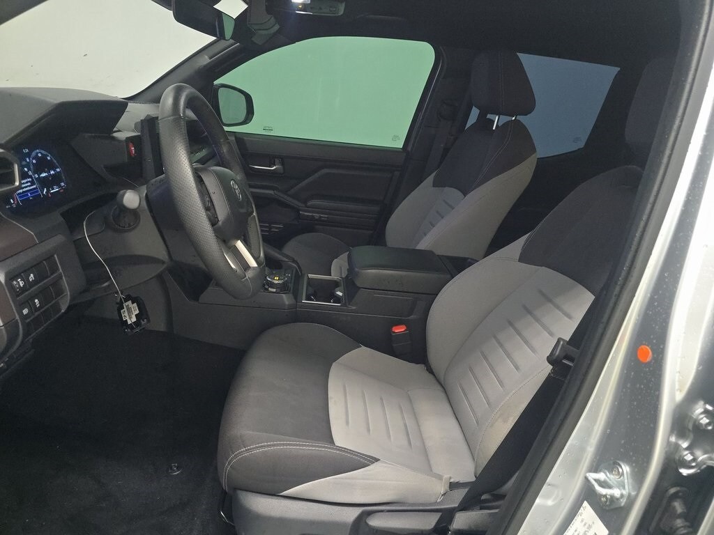 2024 Toyota Tacoma TRD photo 4