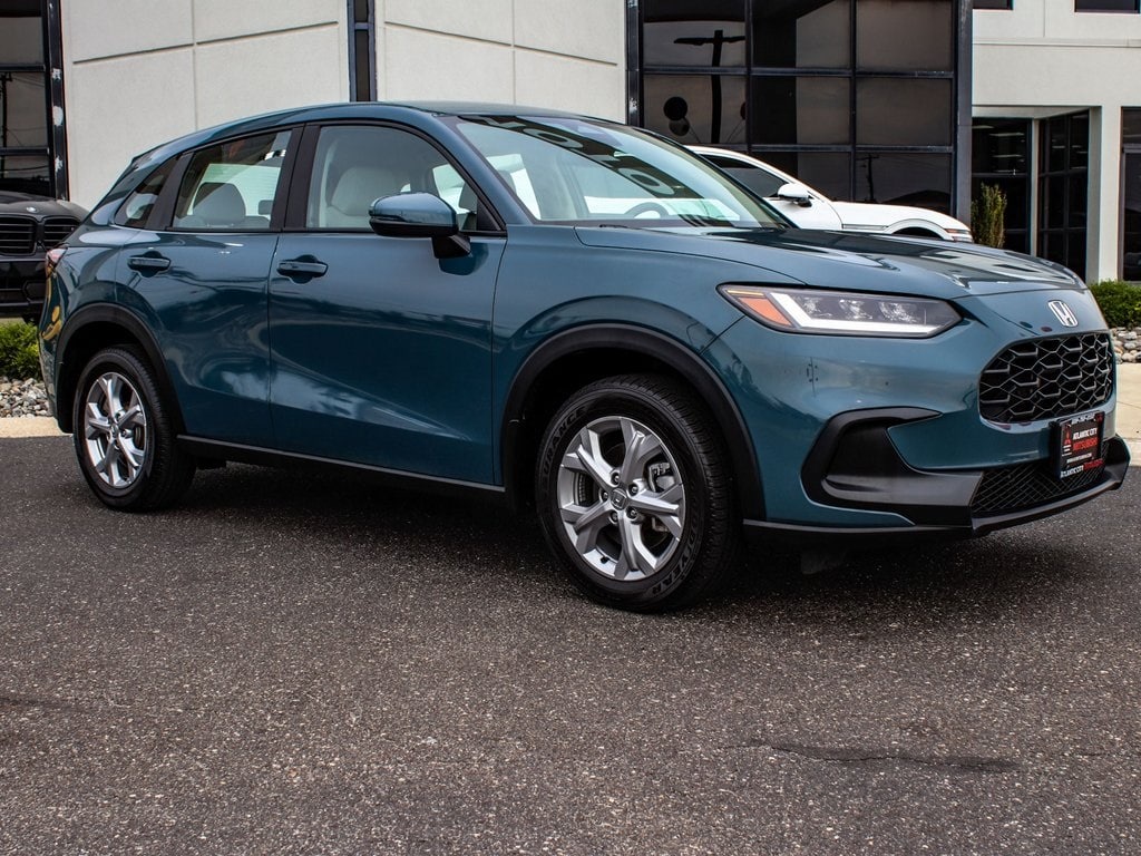 Used 2024 Honda HR-V LX SUV