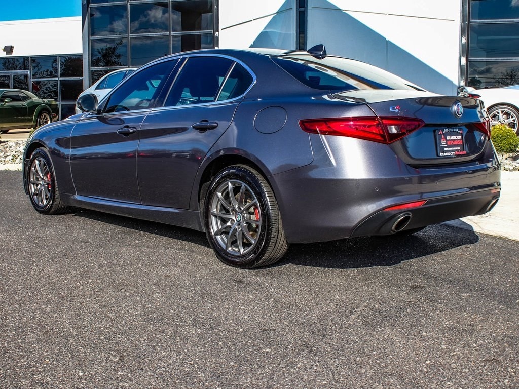 Used 2018 Alfa Romeo Giulia  Sedan