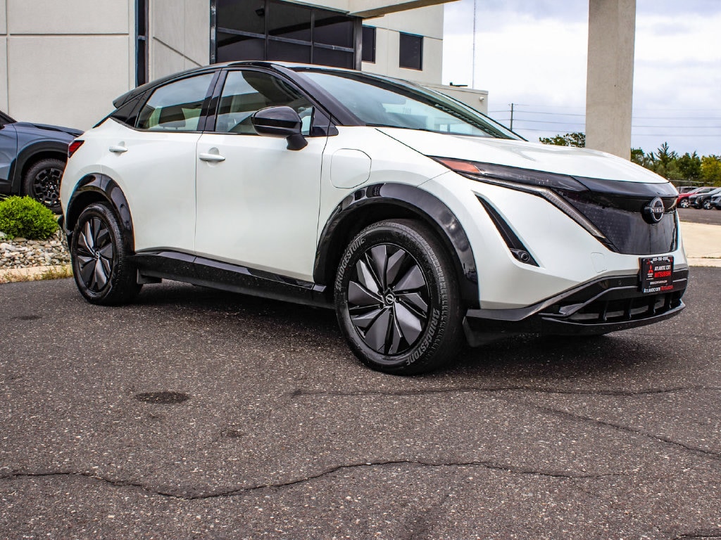 Used 2023 Nissan