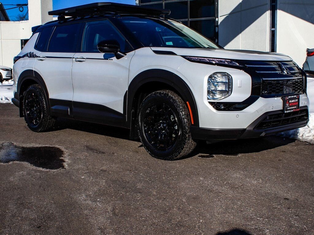 New 2026 Mitsubishi Outlander Trail Edition SUV