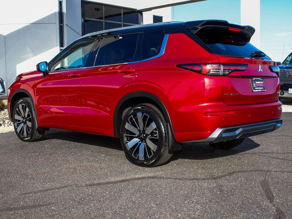 New 2026 Mitsubishi Outlander SEL SUV