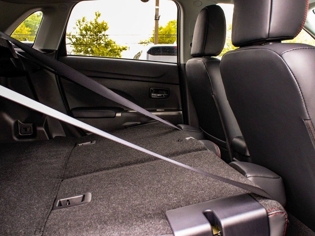 2024 Mitsubishi Outlander Sport SE - Photo 36