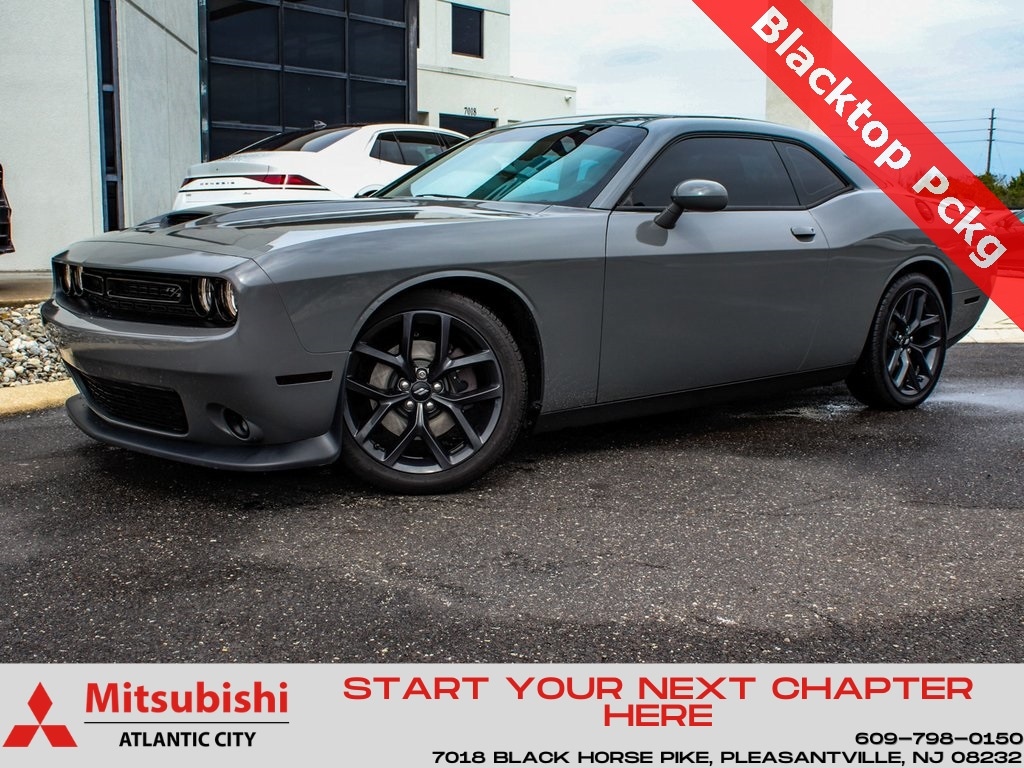 2019 Dodge Challenger R/T's photo