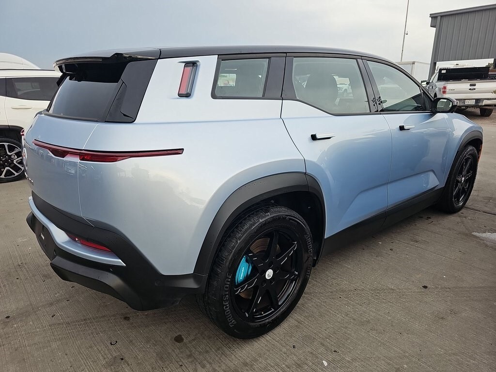 2023 Fisker Ocean Extreme photo 2