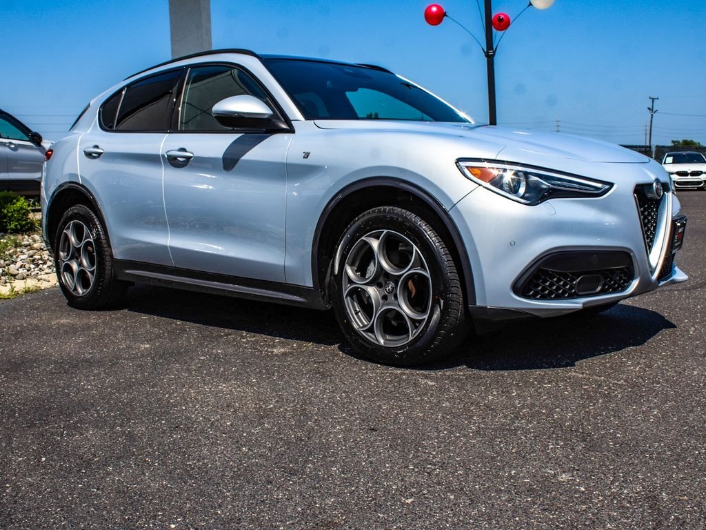 Used 2023 Alfa Romeo Stelvio Ti SUV