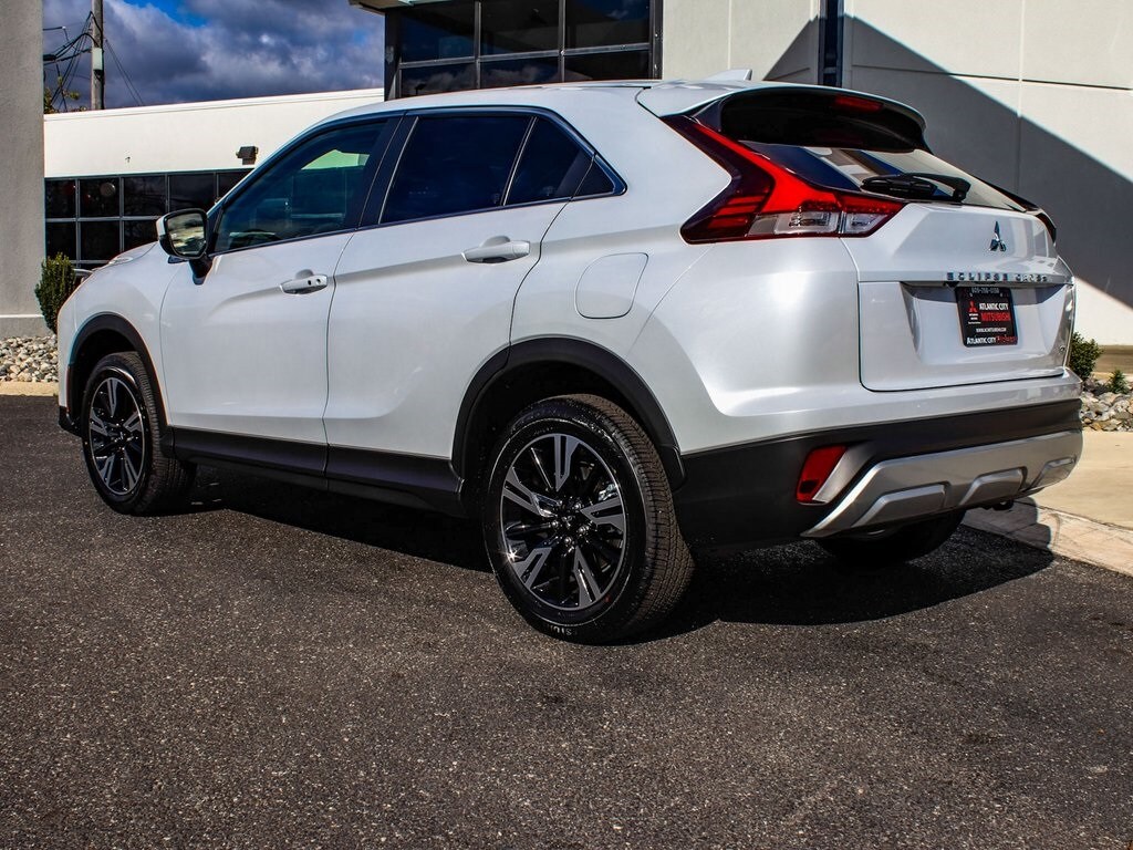 2026 Mitsubishi Eclipse Cross SEL photo 4