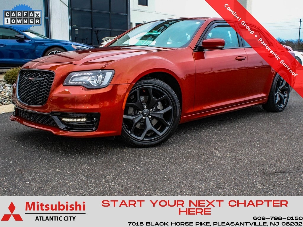 2021 Chrysler 300 S's photo