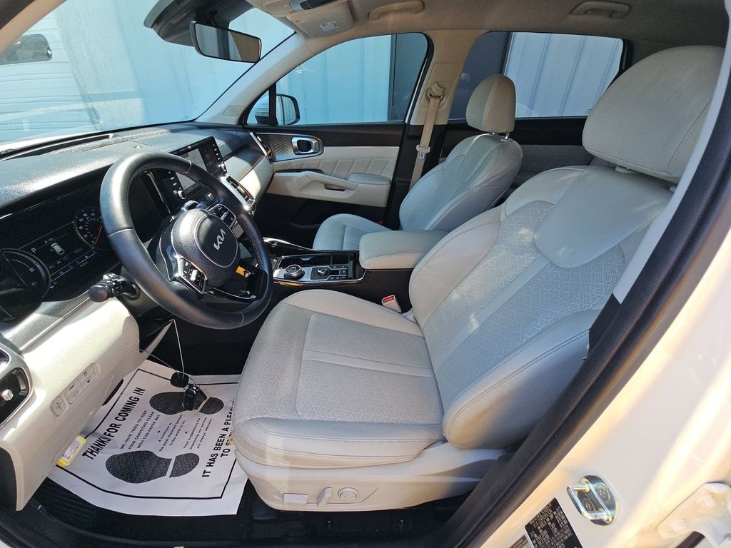 Used 2022 Kia Sorento Plug-In Hybrid SX SUV