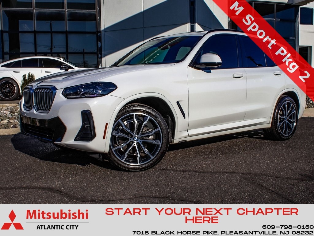 2022 BMW X3 30i's photo
