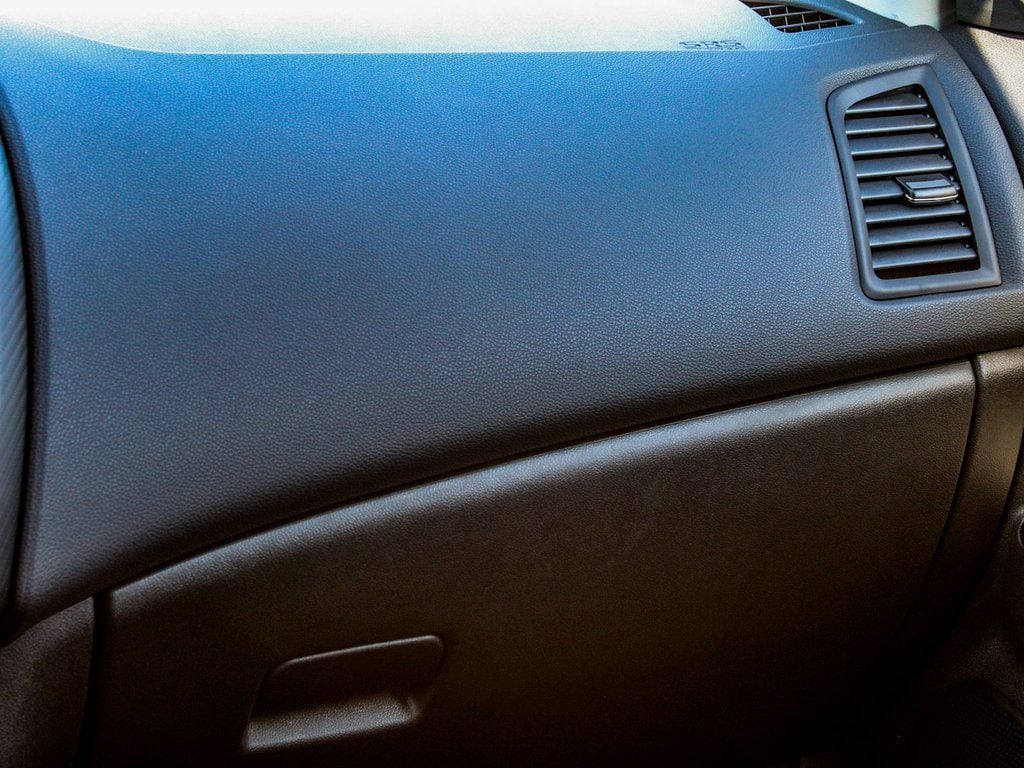 2025 Mitsubishi Outlander Sport ES - Photo 17