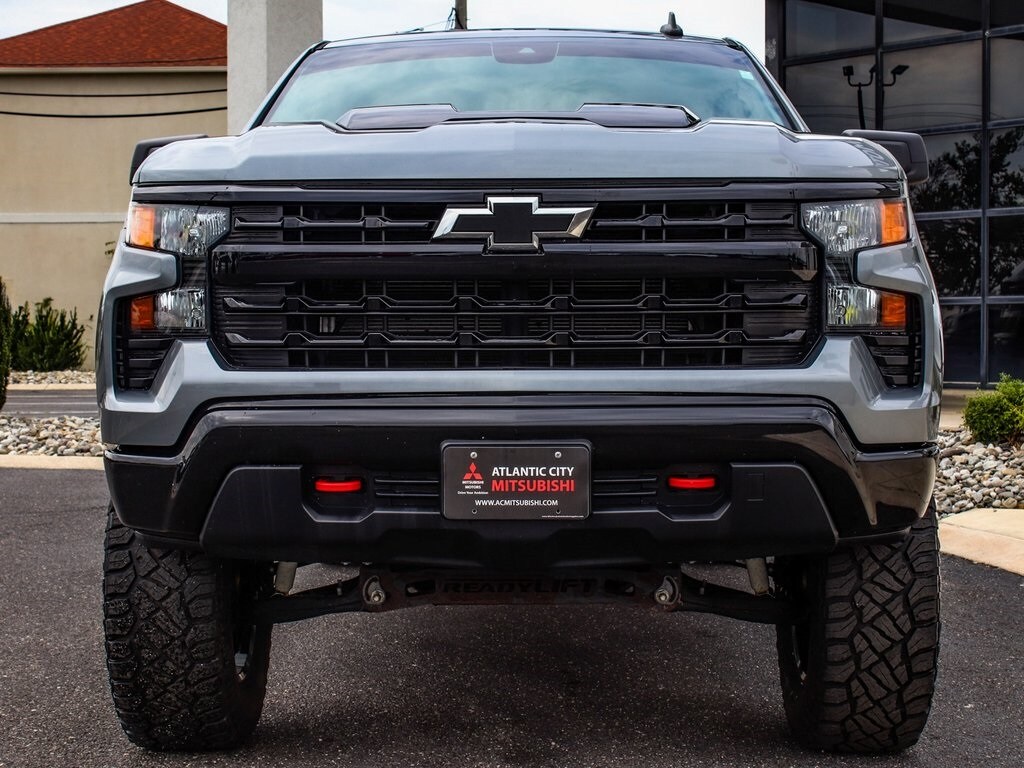 2024 Chevrolet Silverado 1500 Custom Trail Boss photo 2