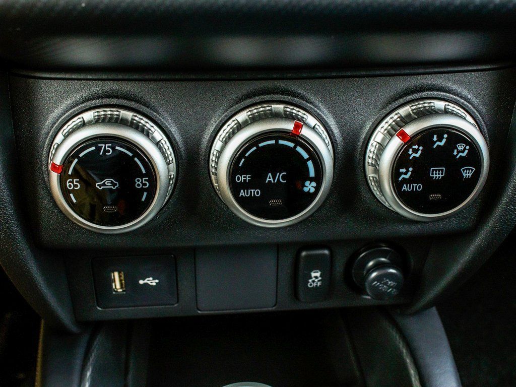 2025 Mitsubishi Outlander Sport ES - Photo 22