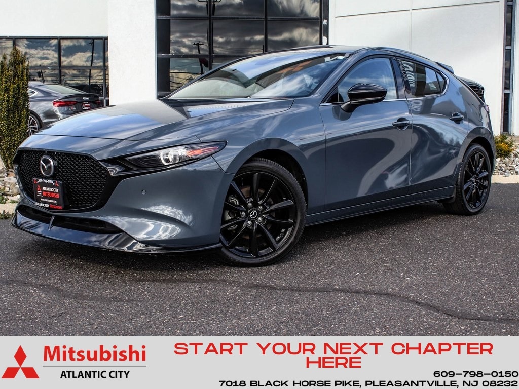 2022 Mazda Mazda3 Premium Plus's photo