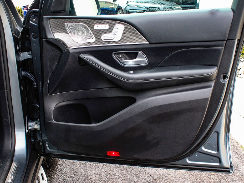 2022 Mercedes-Benz GLS GLS450 - Photo 15