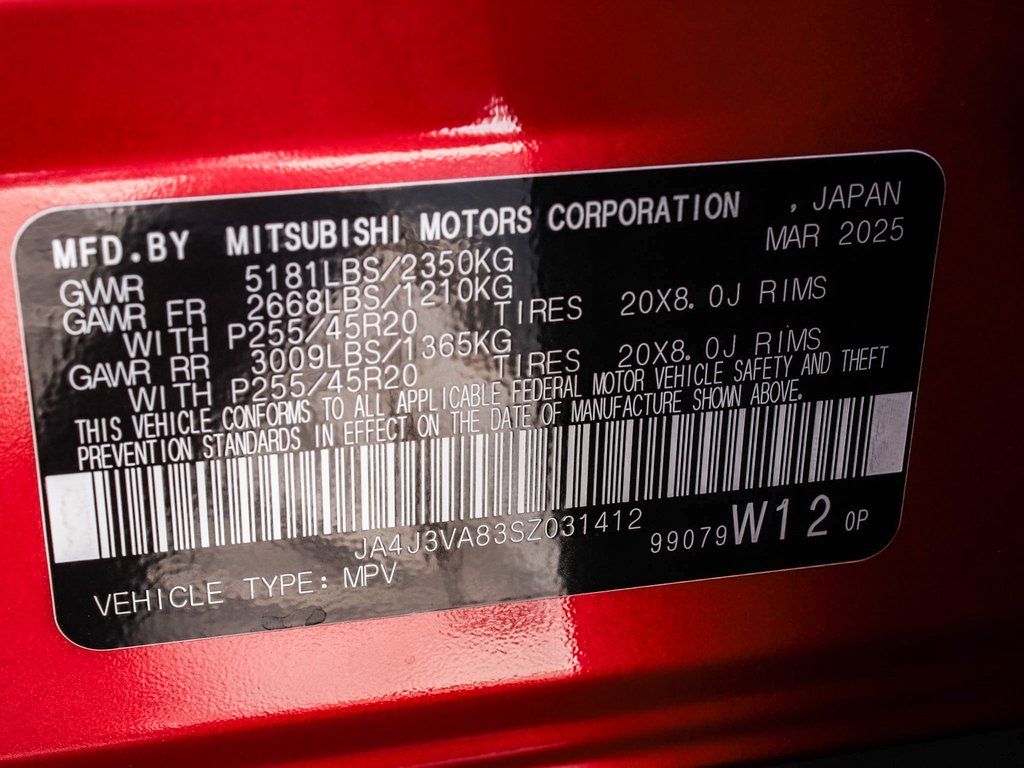 2025 Mitsubishi Outlander SE - Photo 14