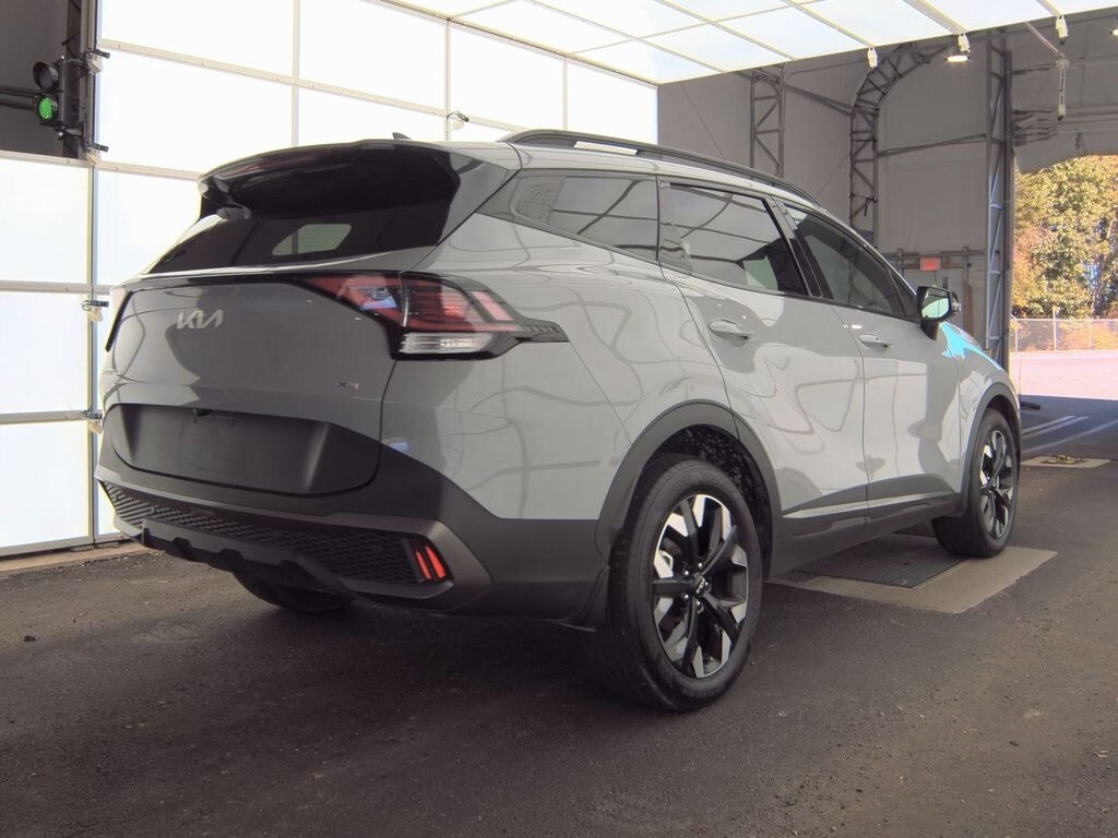2024 Kia Sportage X-Line photo 2