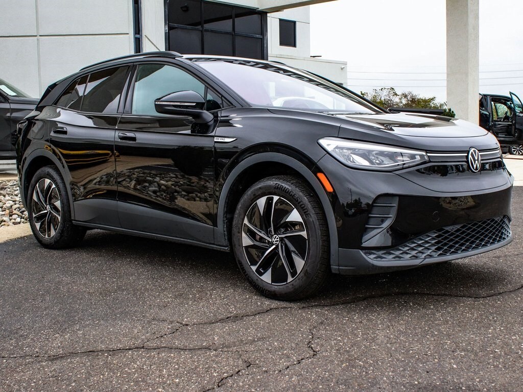 2022 Volkswagen ID.4 Pro photo 3