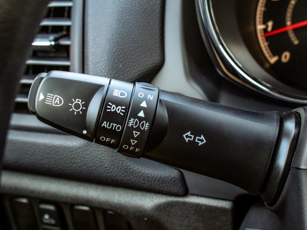2025 Mitsubishi Outlander Sport ES - Photo 25