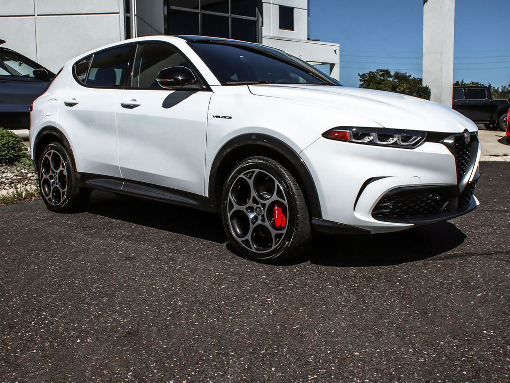 Used 2024 Alfa Romeo