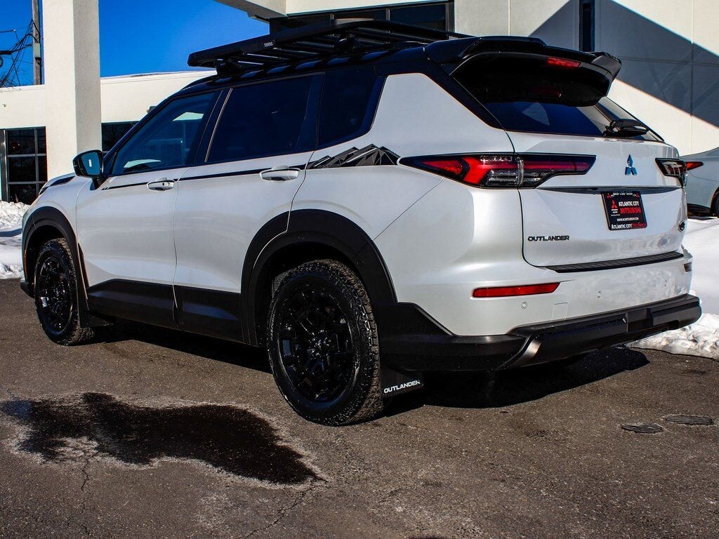 New 2026 Mitsubishi Outlander Trail Edition SUV