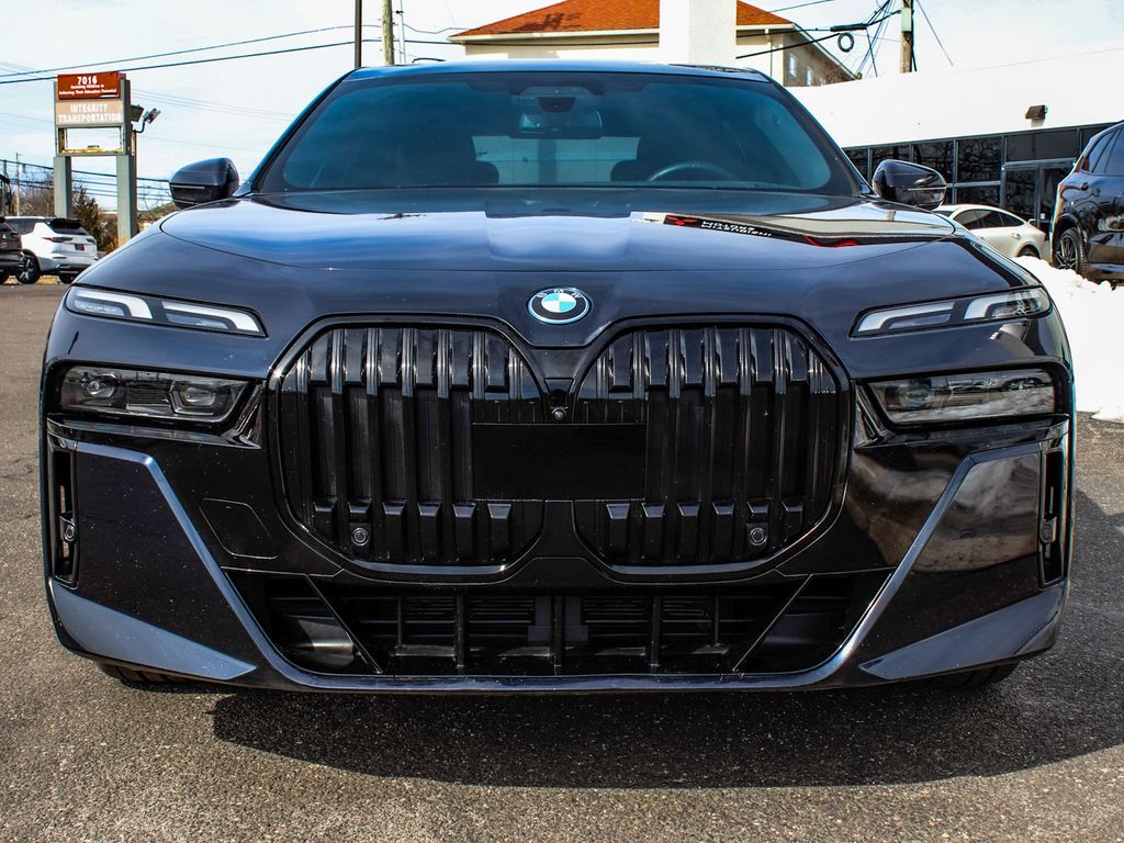 Used 2024 BMW i7 Base with VIN WBY53EJ04RCP97906 for sale in Pleasantville, NJ