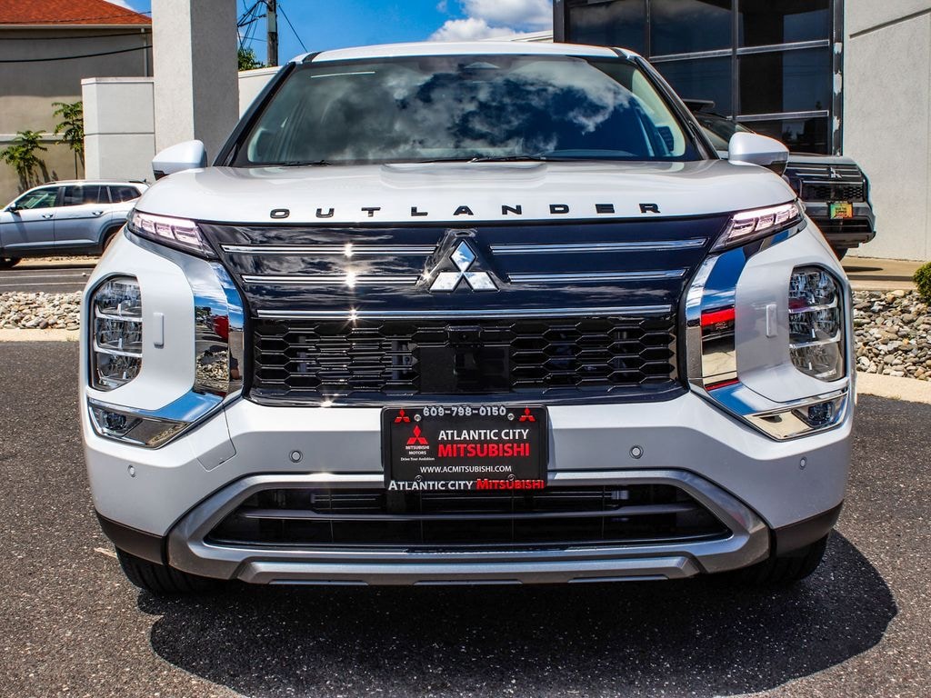New 2026 Mitsubishi Outlander SE SUV