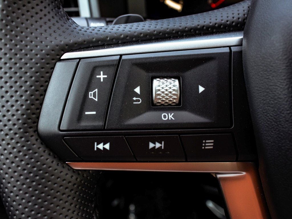 2025 Mitsubishi Outlander SE - Photo 27