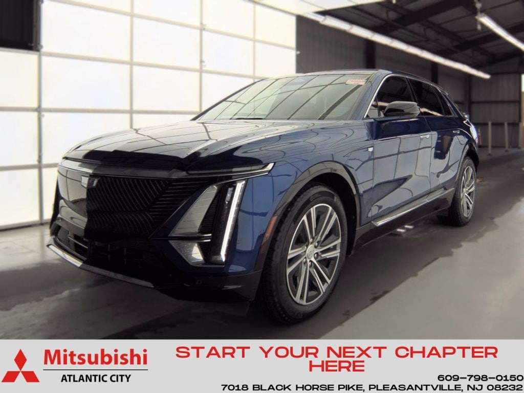 Used 2024 CADILLAC LYRIQ Luxury SUV
