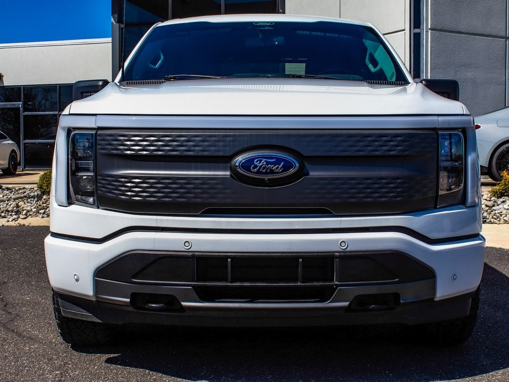 Used 2022 Ford F-150 Lightning XLT with VIN 1FTVW1EL7NWG12374 for sale in Pleasantville, NJ