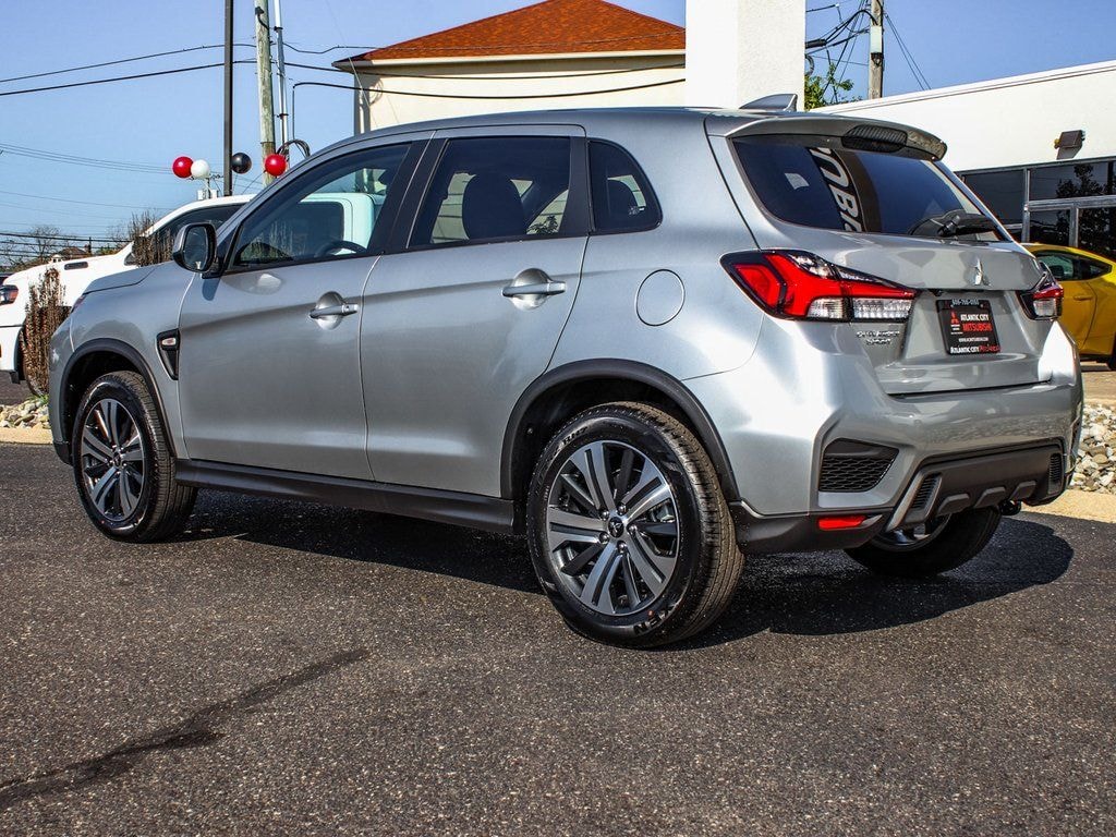 New 2025 Mitsubishi Outlander Sport 2.0 ES SUV