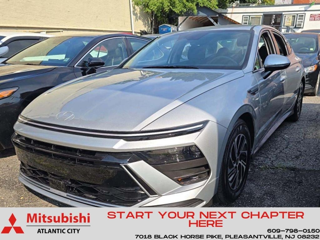 Used 2026 Hyundai Sonata Hybrid Blue Sedan