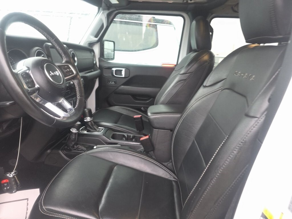 2023 Jeep Wrangler 4xe Sahara photo 4