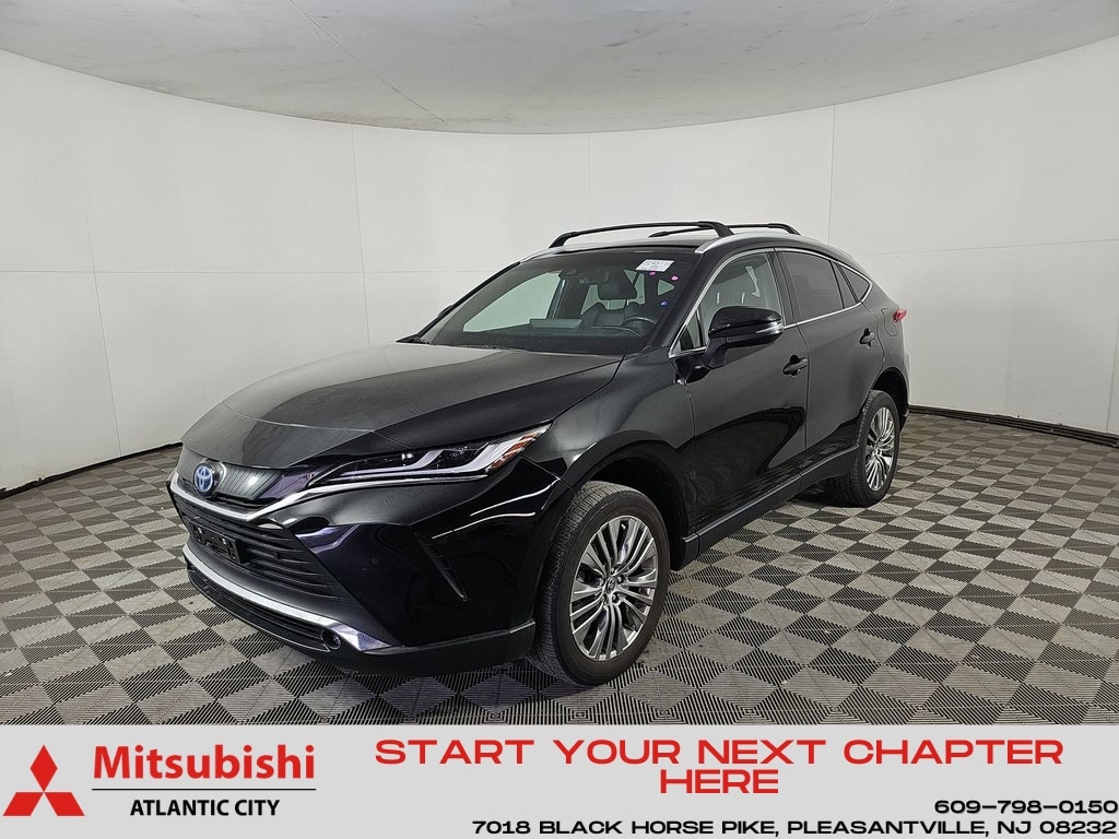 Used 2023 Toyota Venza XLE SUV